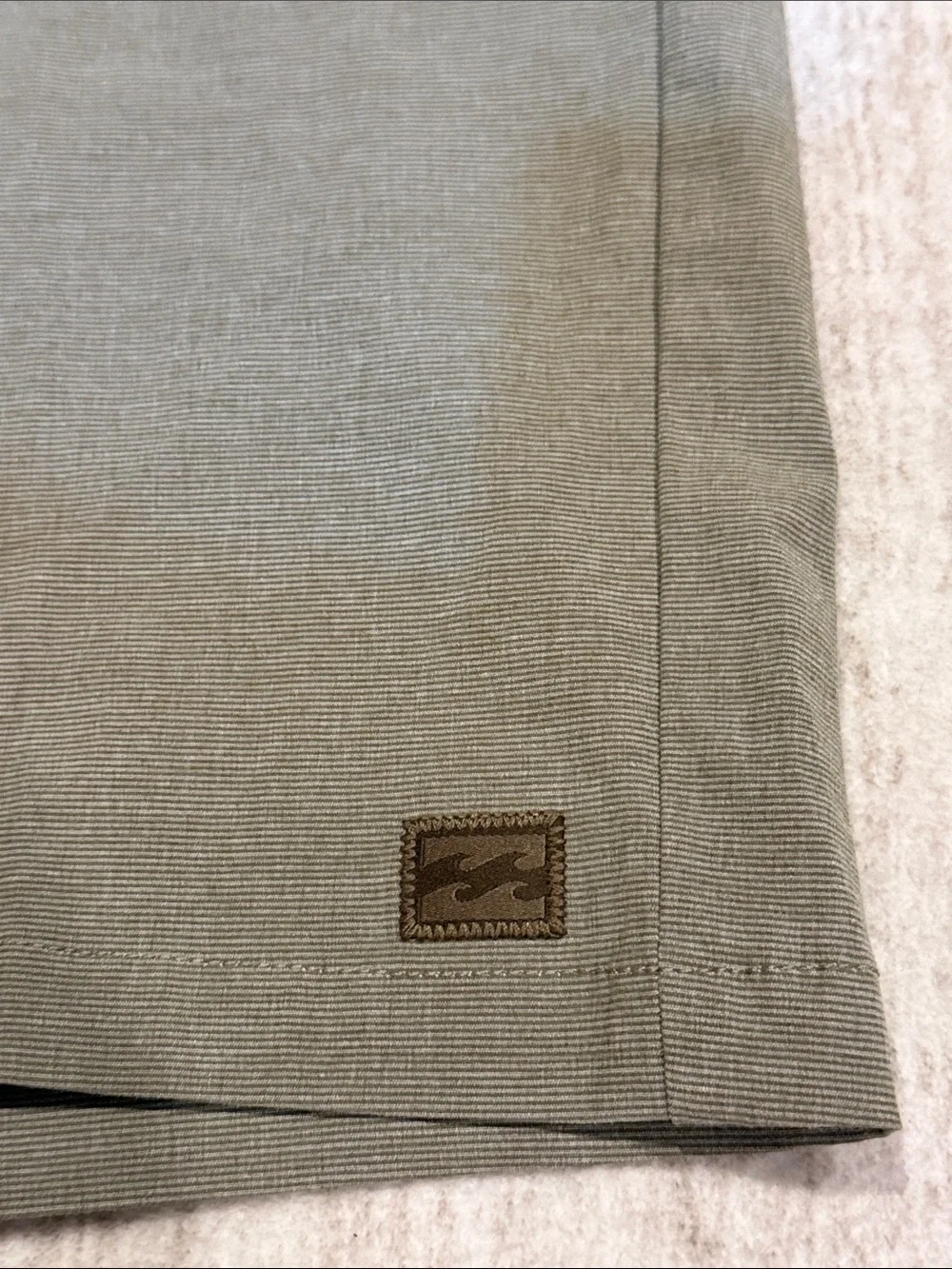 NWT Billabong Men's khaki crossfire submersible Performance Shorts. Size 30 mens